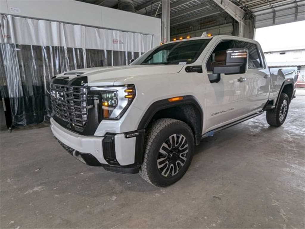 New 2025 GMC Sierra 3500 HD Denali Ultimate Truck