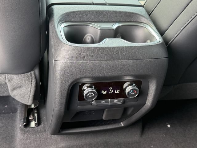 2027 Buick Enclave Sport Touring - Photo 16