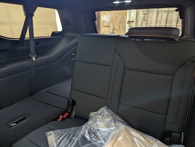 2026 GMC Yukon XL AT4 - Photo 7