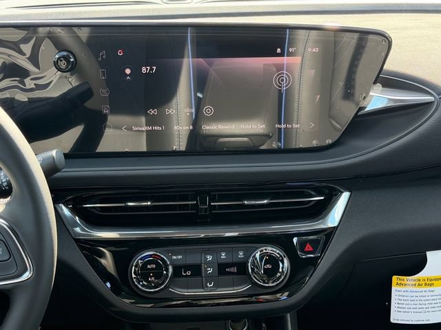 2026 Buick Envista Sport Touring - Photo 16