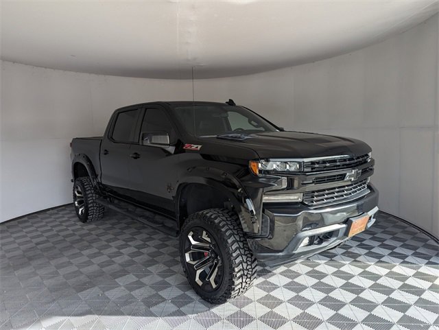2020 Chevrolet Silverado 1500 RST photo 2