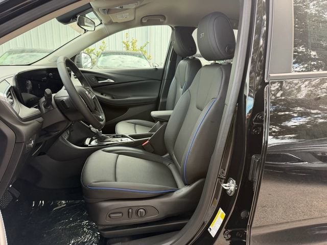 2026 Buick Encore GX Sport Touring - Photo 12