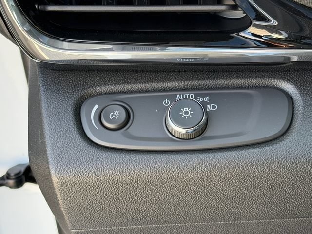 2026 Buick Envista Sport Touring - Photo 21