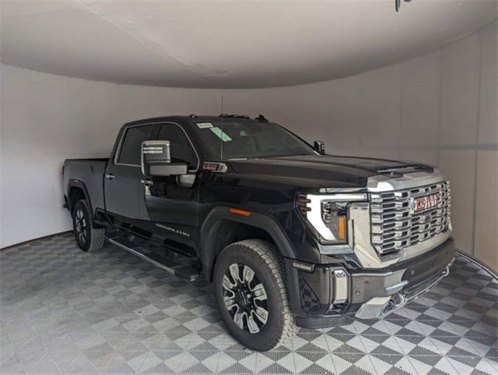 New 2025 GMC Sierra 2500 HD Denali Truck