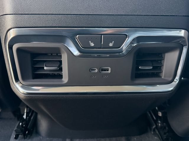 2026 GMC Sierra 1500 Denali - Photo 13