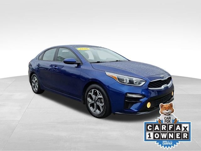 2020 Kia Forte LXS AT's photo
