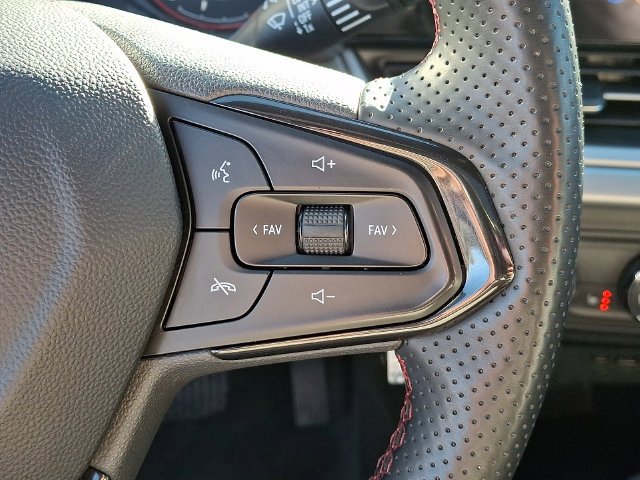 2024 Chevrolet Trax RS - Photo 33