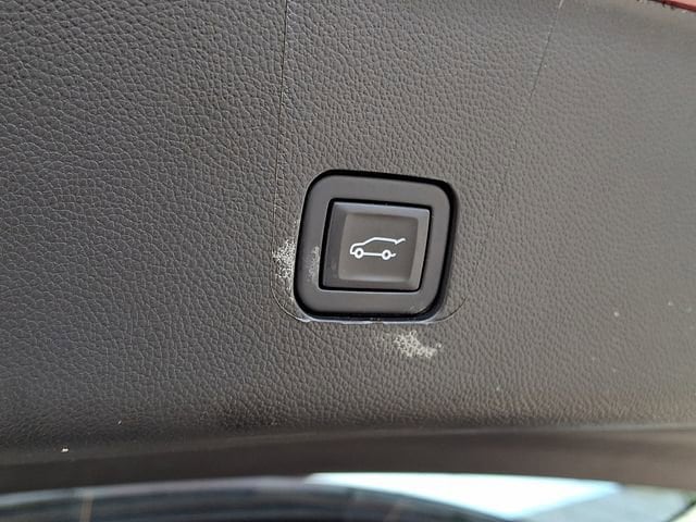 2023 Chevrolet Traverse 1LT - Photo 34