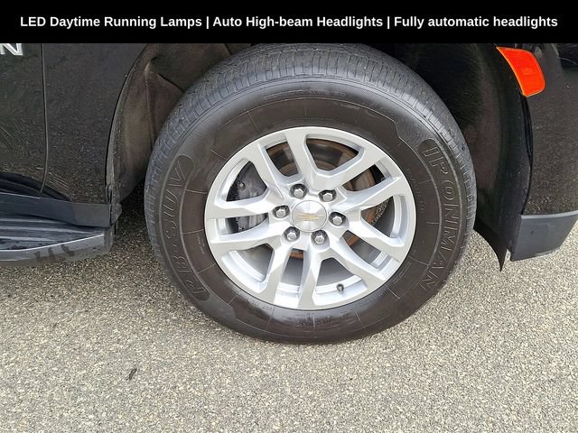 2021 Chevrolet Suburban LS - Photo 12