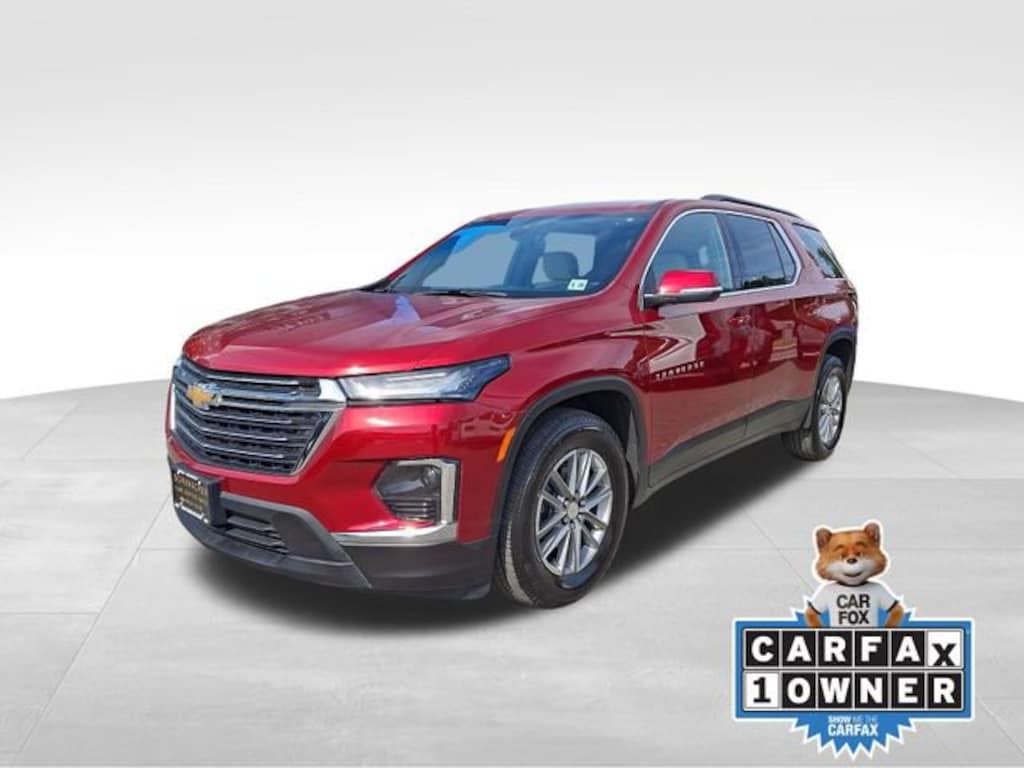 Used 2023 Chevrolet Traverse LT Cloth SUV
