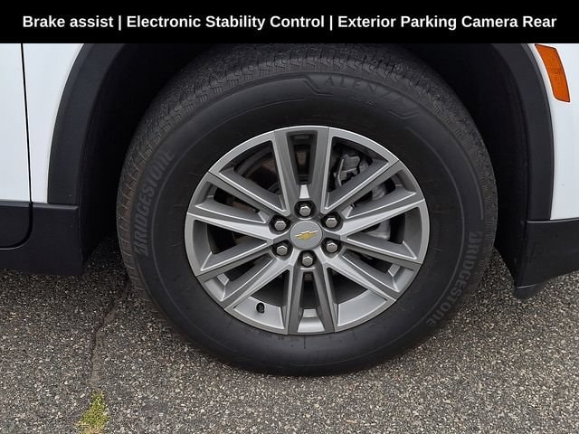 2023 Chevrolet Traverse 1LT - Photo 12