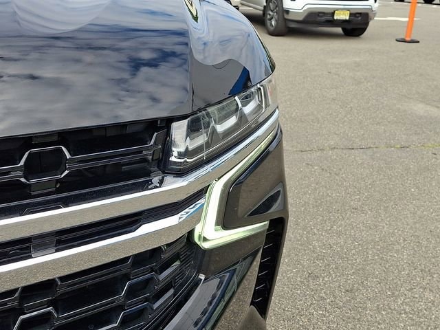 2021 Chevrolet Suburban LS - Photo 18