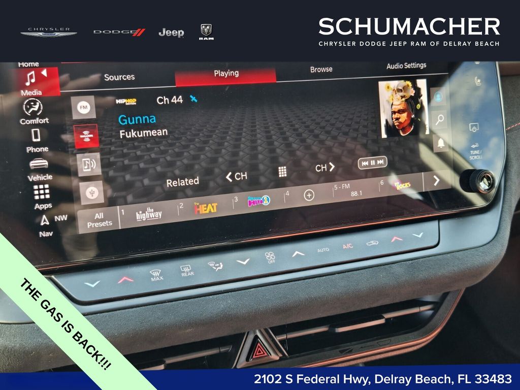 2026 Dodge Charger Scat Pack - Photo 15