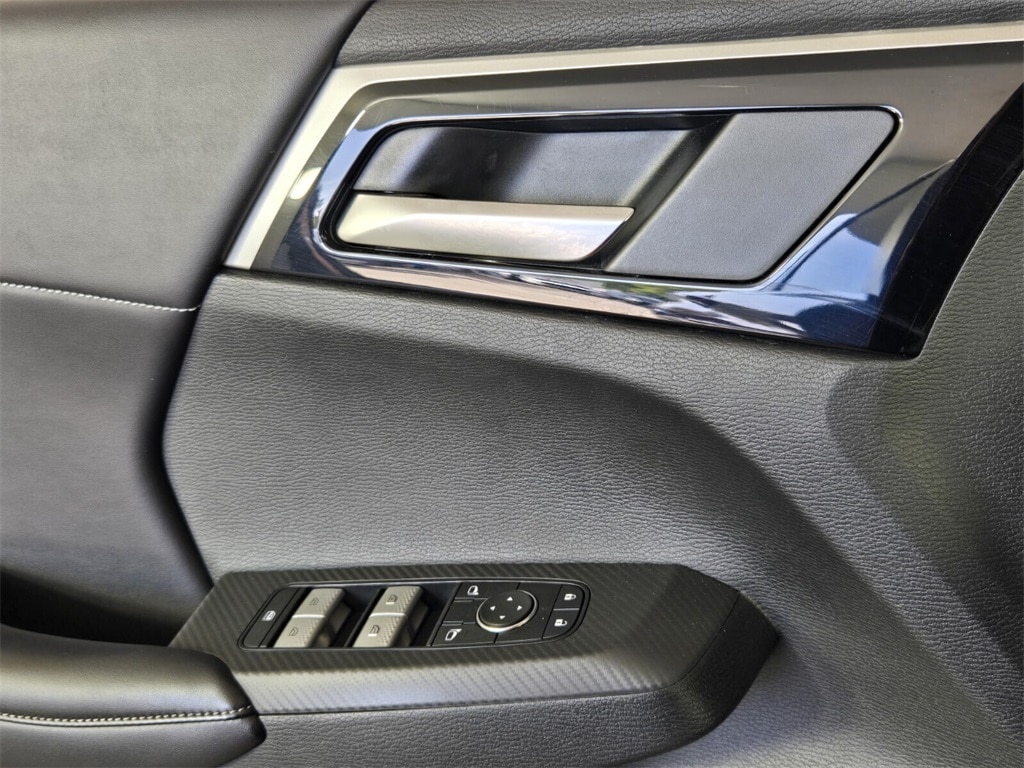 2022 Mitsubishi Outlander SE photo 4