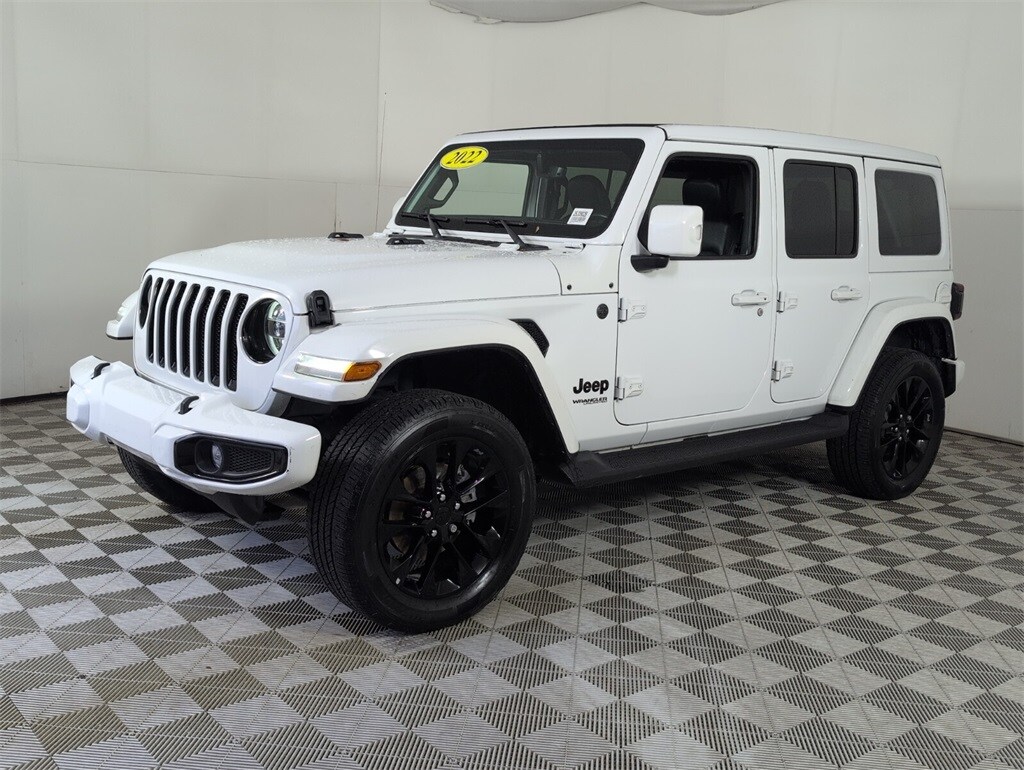 2022 Jeep Wrangler Unlimited Sahara photo 4