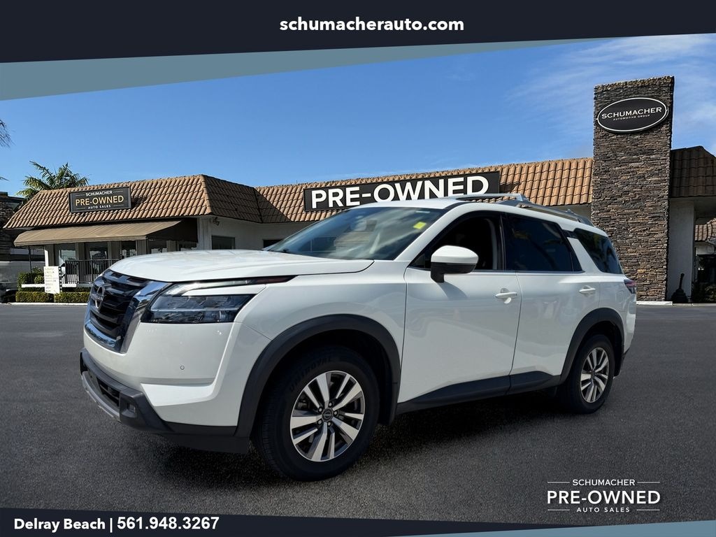 Used 2022 Nissan Pathfinder SL SUV