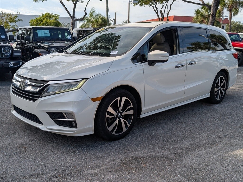 2019 Honda Odyssey Elite photo 4