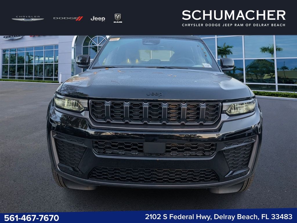 New 2026 Jeep Grand Cherokee Laredo Sport Utility