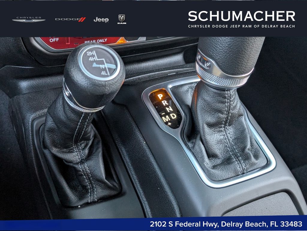 2026 Jeep Gladiator Willys 41 - Photo 19