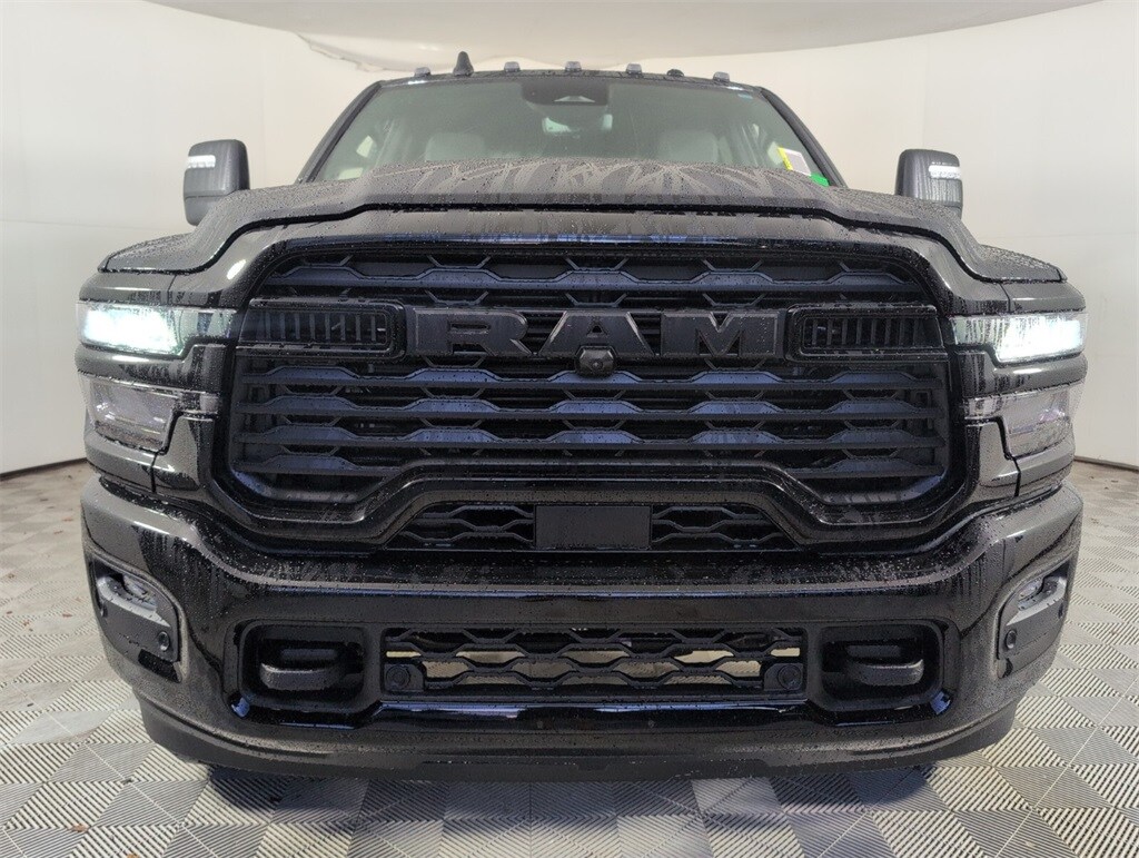 2026 Ram 2500 Big Horn photo 3