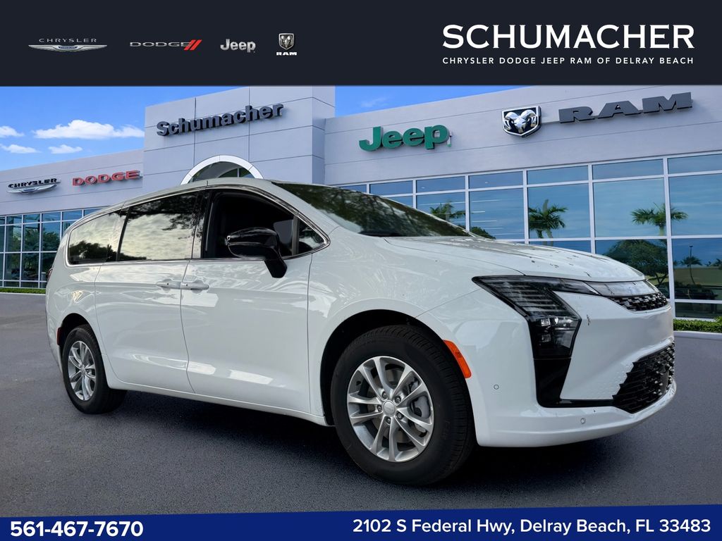 2027 Chrysler Pacifica Select AWD's photo