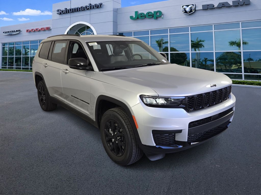 New 2025 Jeep Grand Cherokee L Altitude Sport Utility