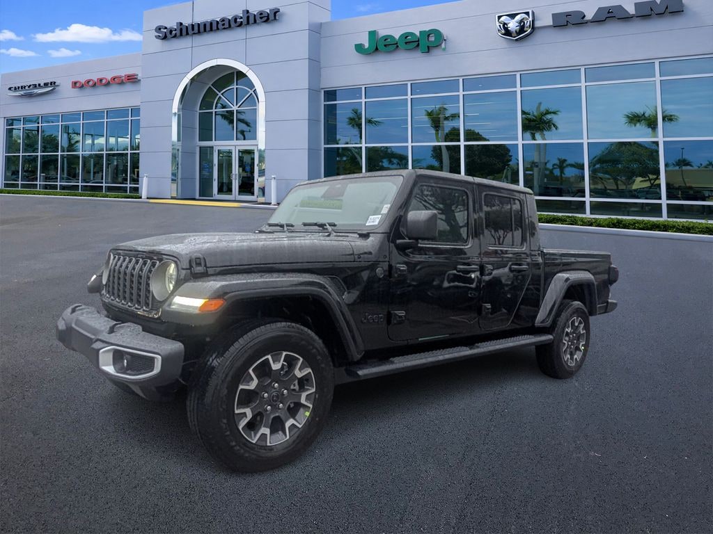New 2026 Jeep Gladiator Sahara Pickup