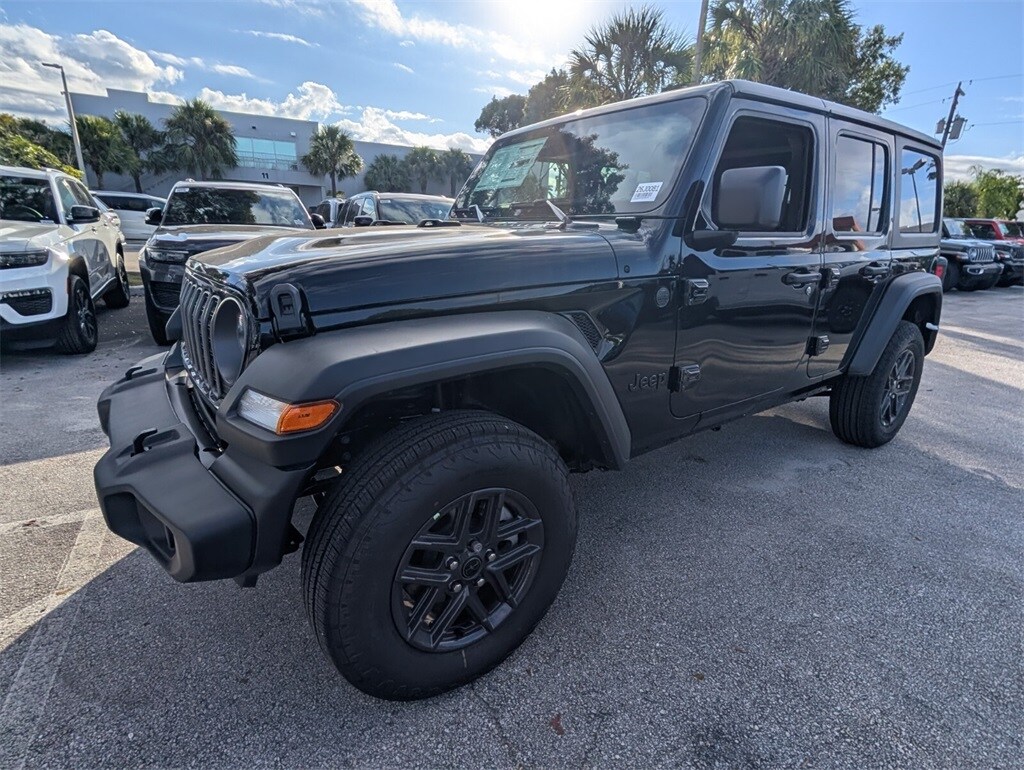 New 2026 Jeep Wrangler 4-DOOR SPORT S Sport Utility
