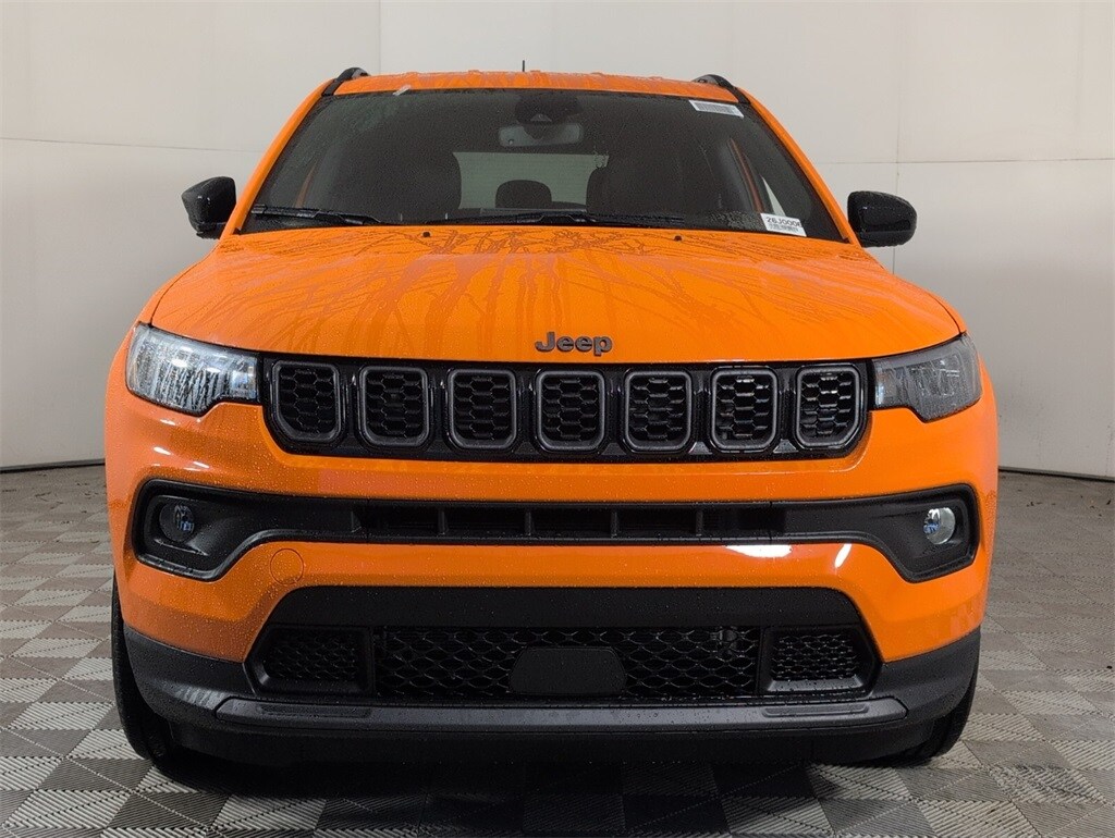 2026 Jeep Compass Latitude Altitude photo 3