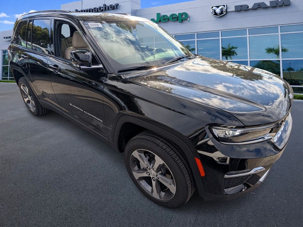New 2025 Jeep Grand Cherokee Limited Sport Utility