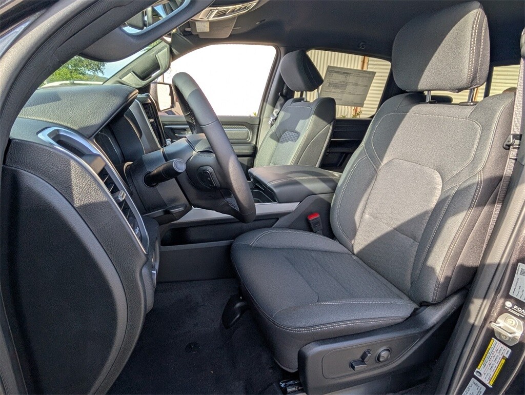 2026 Ram 1500 Big Horn Lone Star photo 4