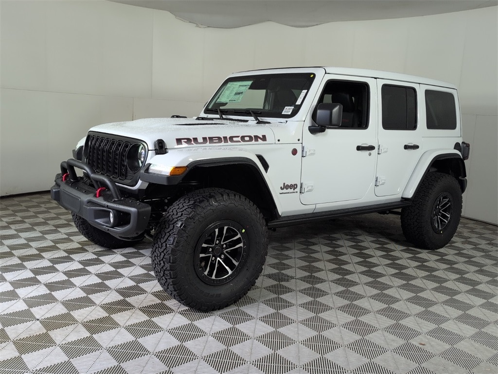 New 2025 Jeep Wrangler 4-DOOR RUBICON X Sport Utility