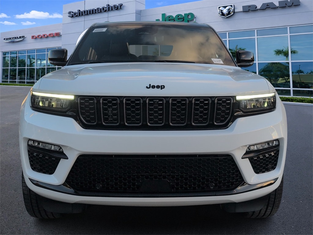 New 2025 Jeep Grand Cherokee Summit Sport Utility