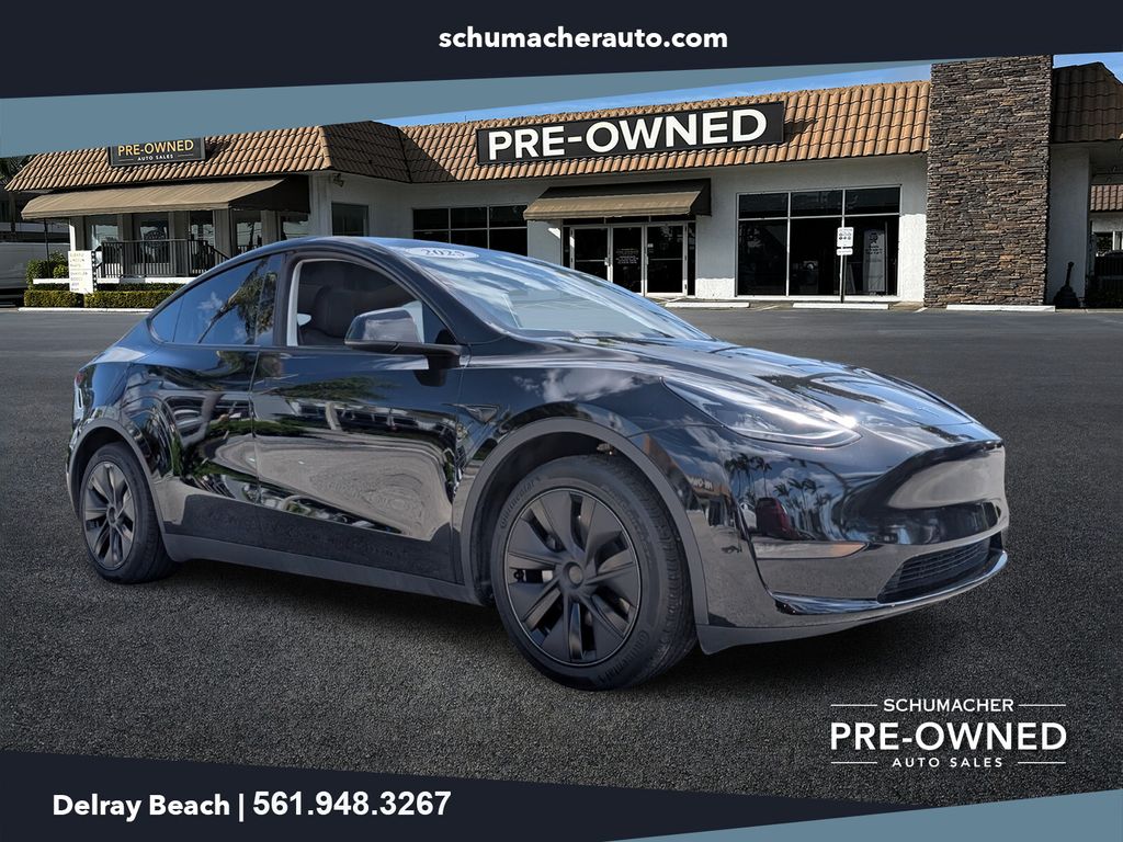 2025 Tesla Model Y Long Range