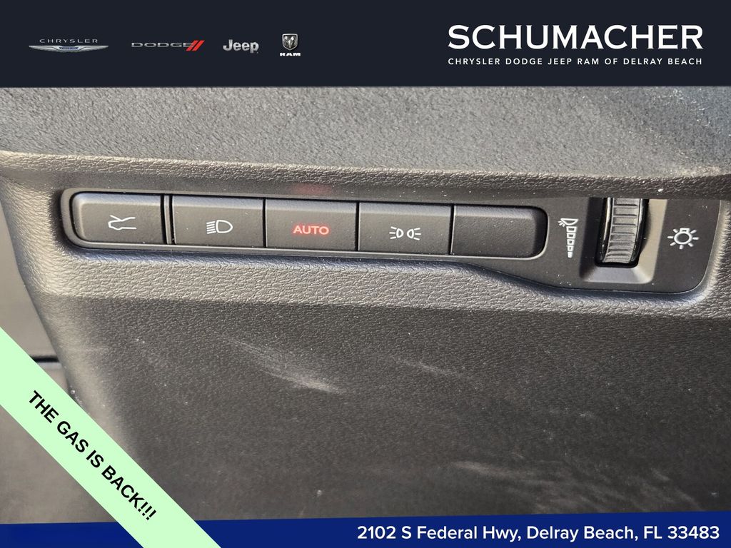 2026 Dodge Charger Scat Pack - Photo 20