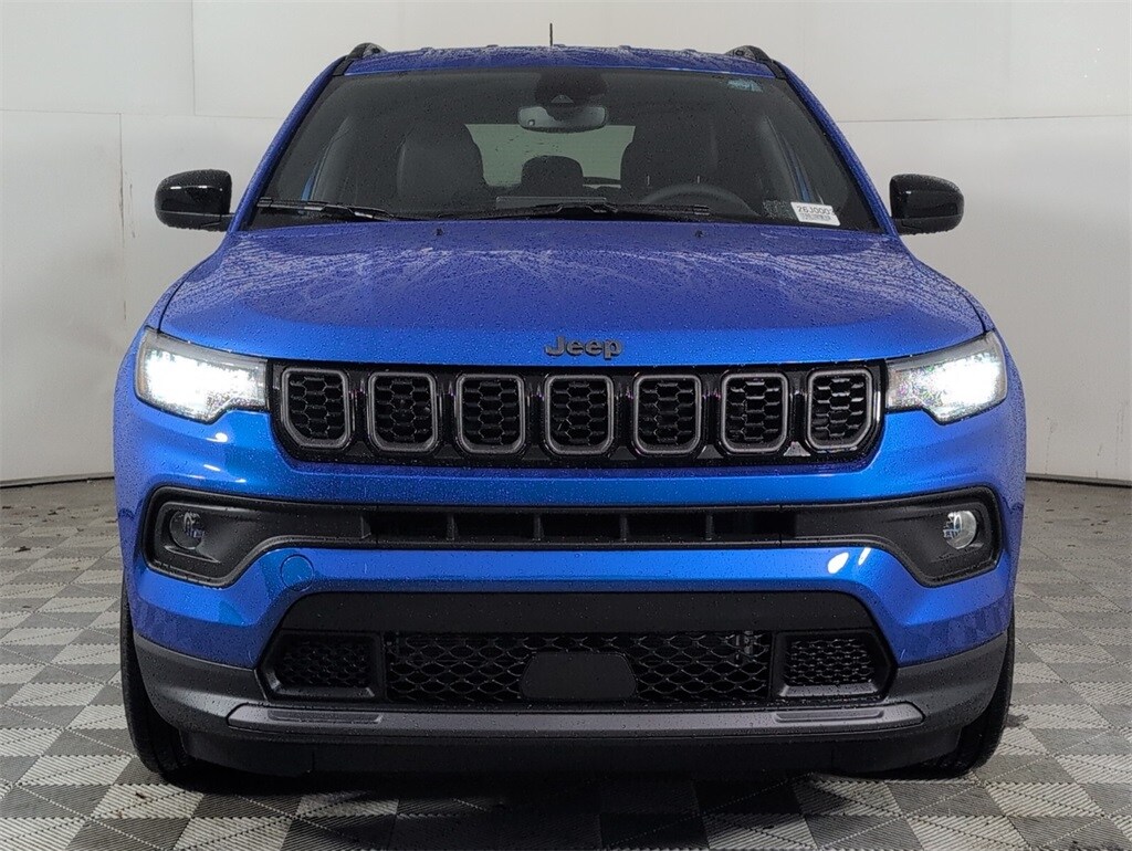2026 Jeep Compass Latitude Altitude photo 3