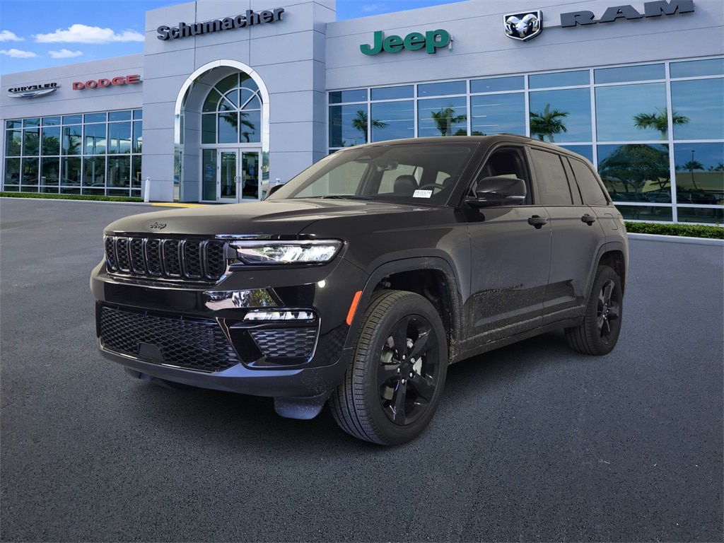 New 2025 Jeep Grand Cherokee L Altitude Sport Utility