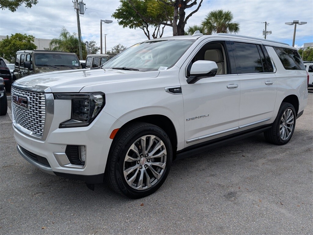 2021 Gmc Yukon XL Denali photo 4