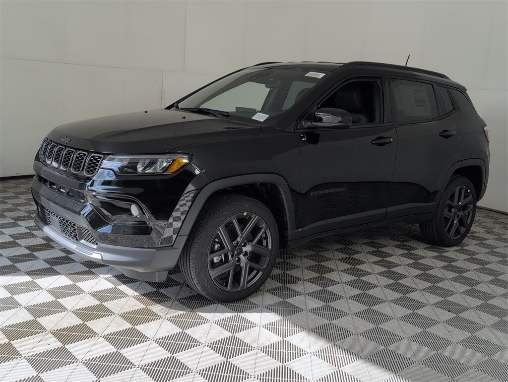 2026 Jeep Compass Limited Altitude photo 4