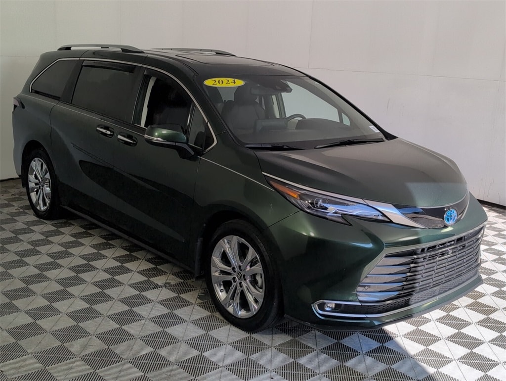 Used 2024 Toyota Sienna Platinum 7 Passenger Van Passenger Van