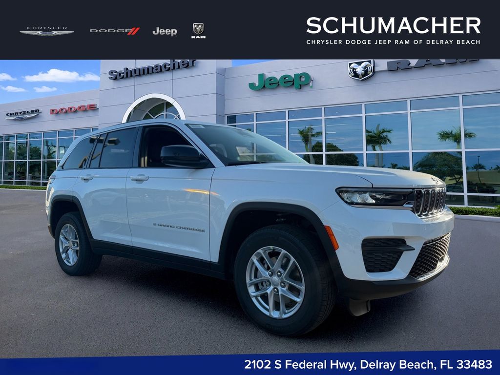 2026 Jeep Grand Cherokee Laredo Sport Utility