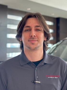 Staff member Roman Gray from ID_8496ed