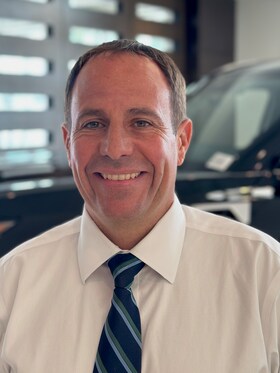 Staff member Richard Scioscia from ID_9e9083