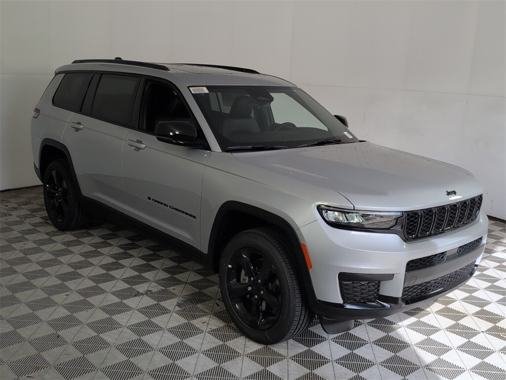 New 2025 Jeep Grand Cherokee L ALTITUDE X 4X2 Sport Utility