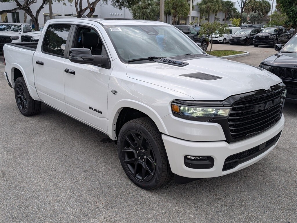 2026 Ram 1500 Laramie photo 2