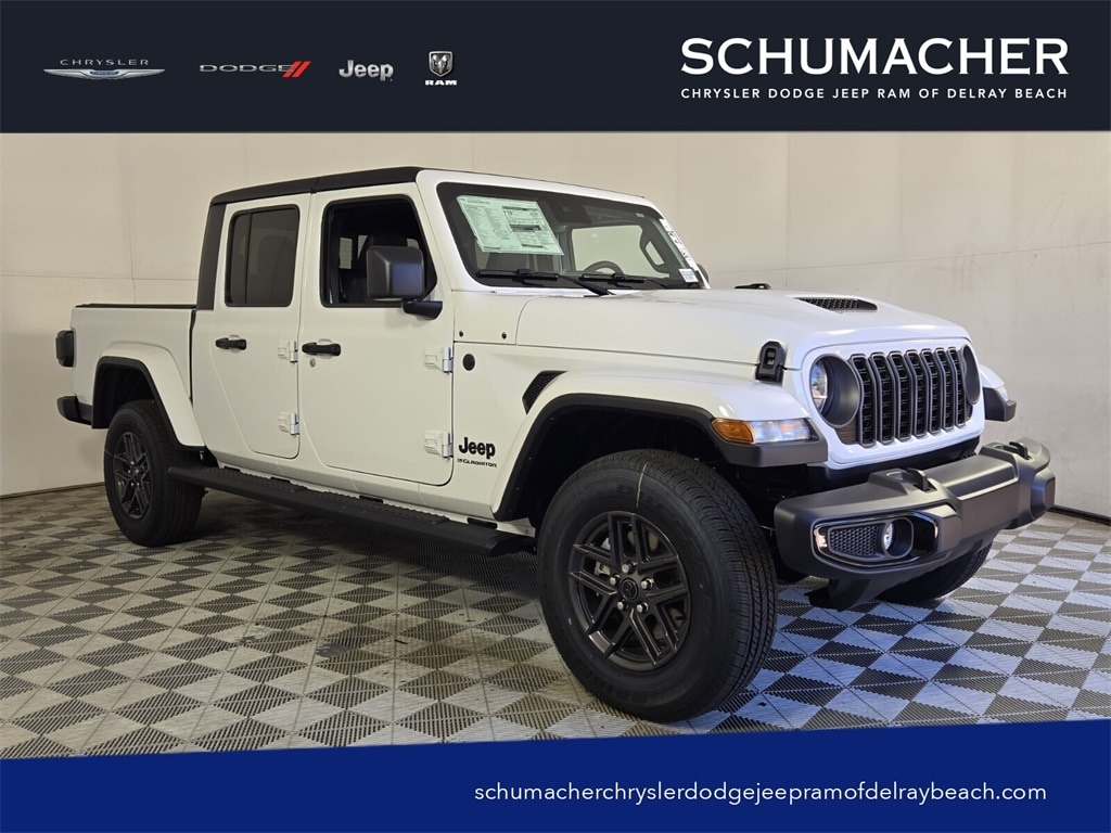 2025 Jeep Gladiator Pickup 