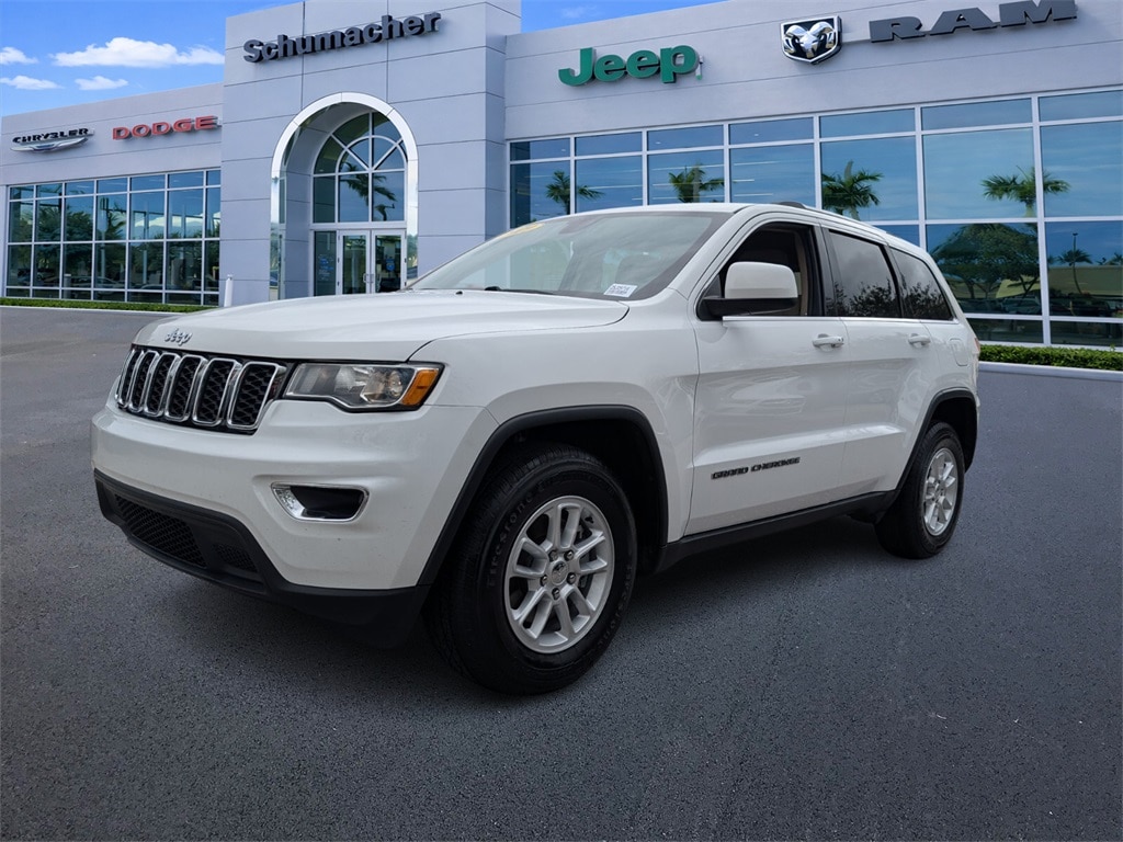 Used 2019 Jeep Grand Cherokee Laredo SUV