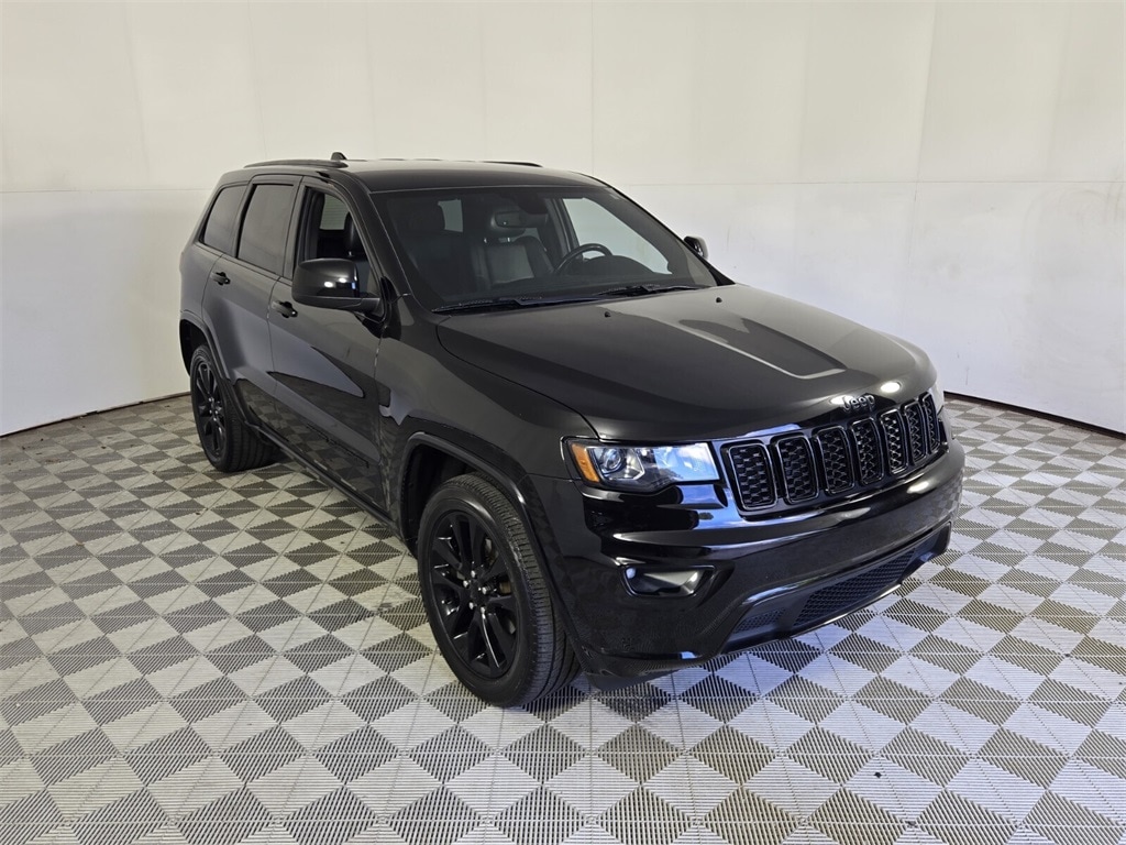 Certified 2020 Jeep Grand Cherokee Laredo SUV