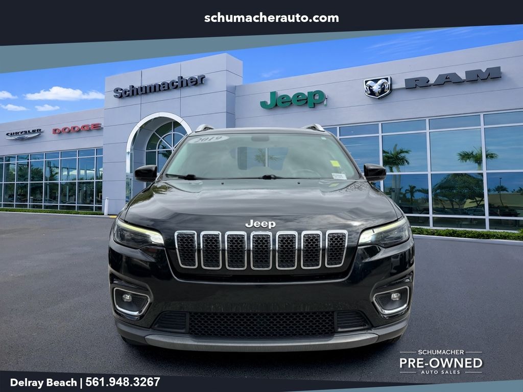 Used 2019 Jeep Cherokee Limited FWD SUV