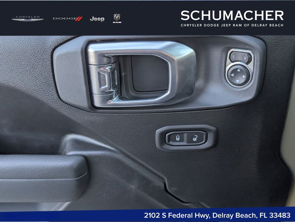 2026 Jeep Gladiator Willys 41 - Photo 23